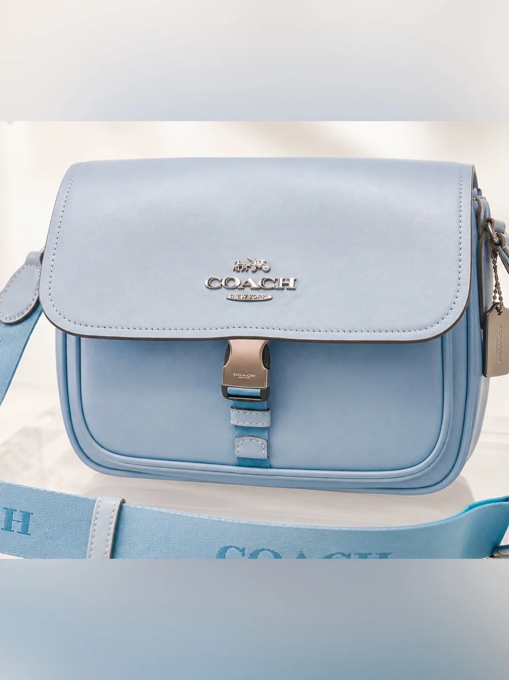 Coach Pace Messenger CR098 Ice Blue Leather Crossbody NWOT Rare